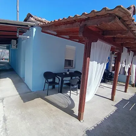 Asimenia's Seaside Apartmán *